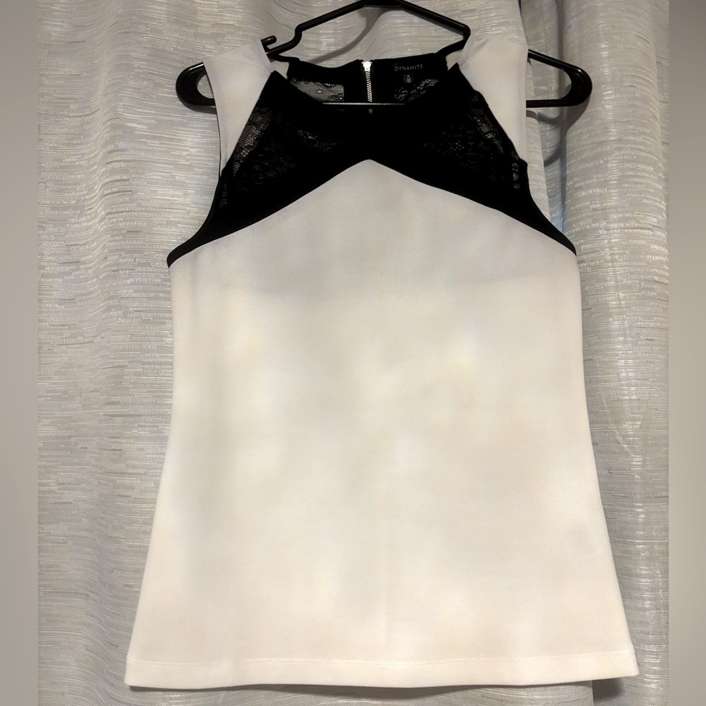 Dynamite Elegant Black and White Sleeveless Top